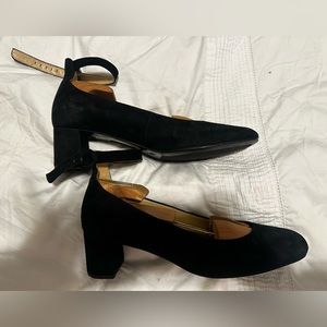 Gabor Like New Black Heels